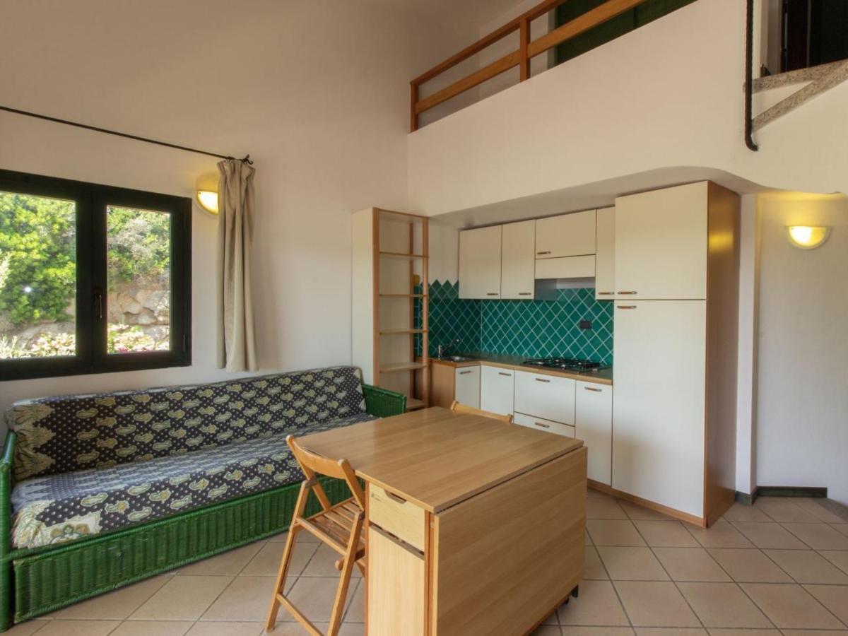 Baia Del Faro Aparthotel Палау Екстериор снимка