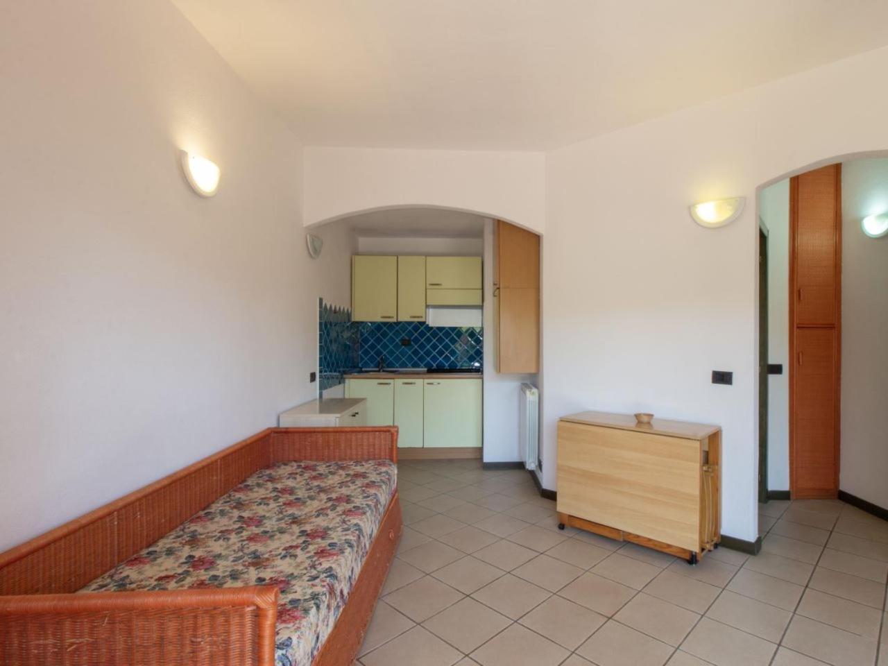 Baia Del Faro Aparthotel Палау Екстериор снимка
